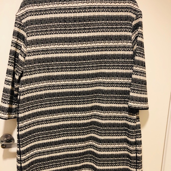 Coat - Picture 3 of 4